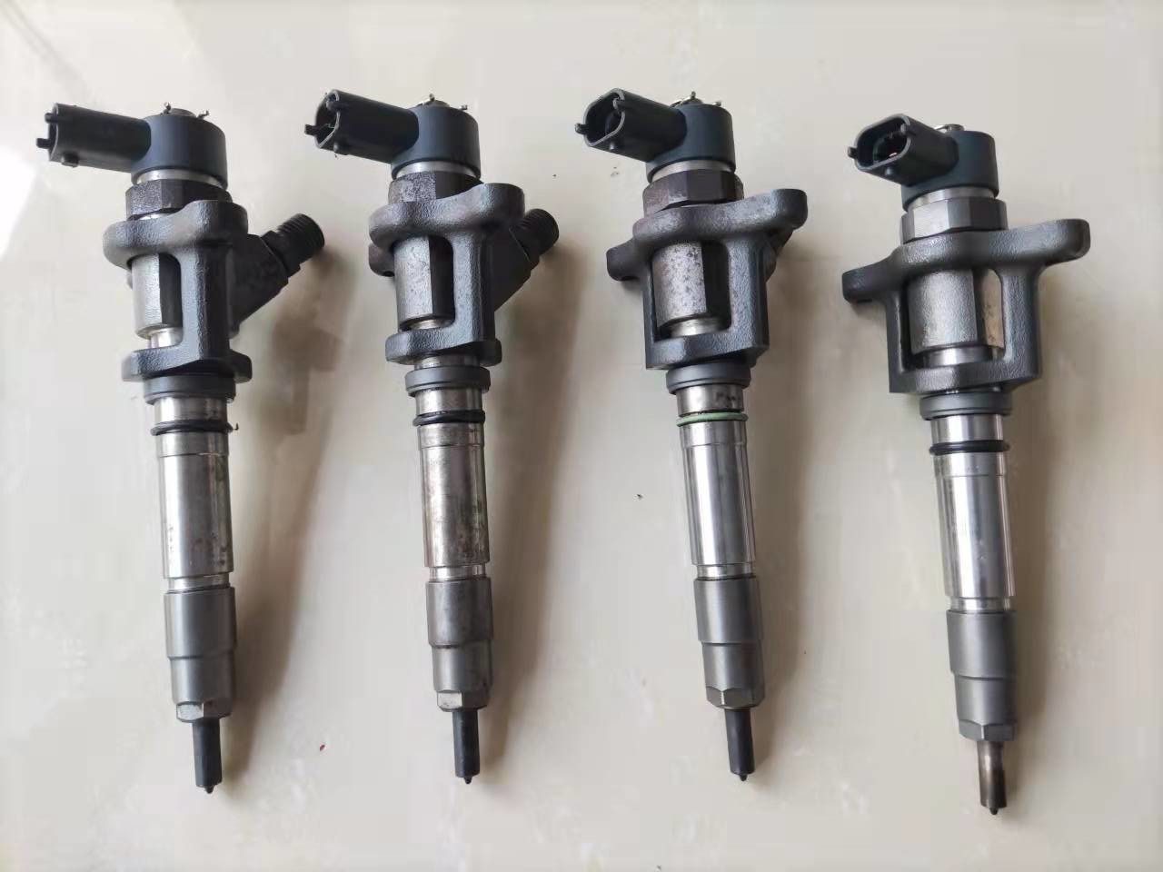 ME223750 4M50 Fuel Injector ,Excavator Diesel Engine Fuel Injectors ...